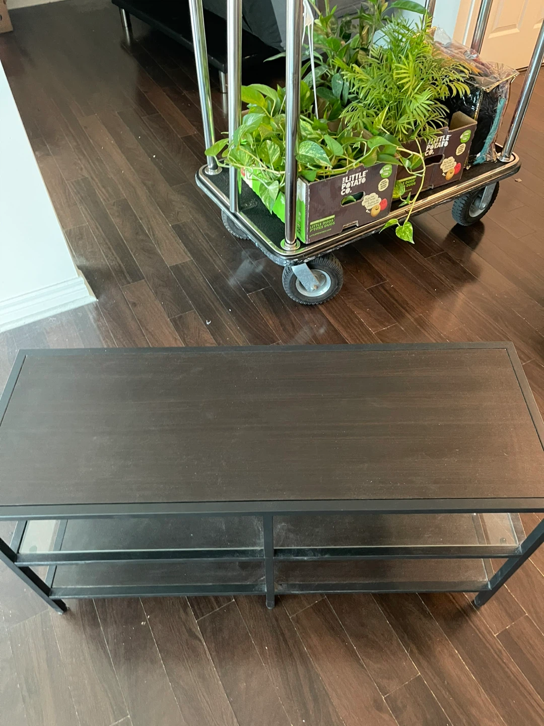 Tv stand