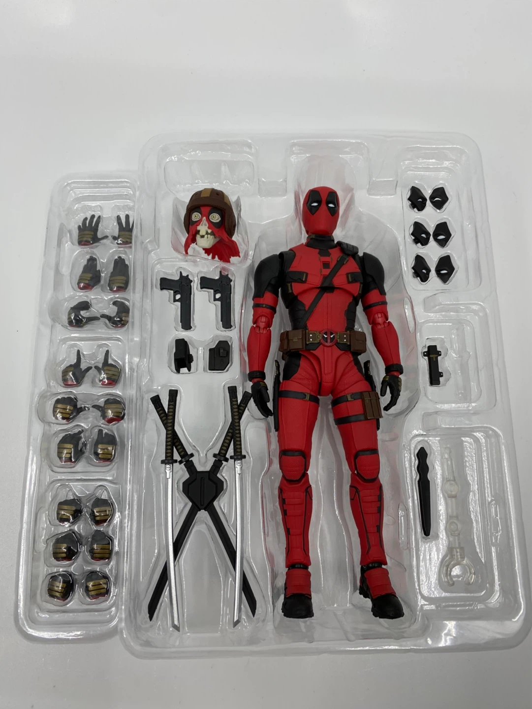 SH Figuarts Deadpool & Wolverine - Deadpool - photo 3