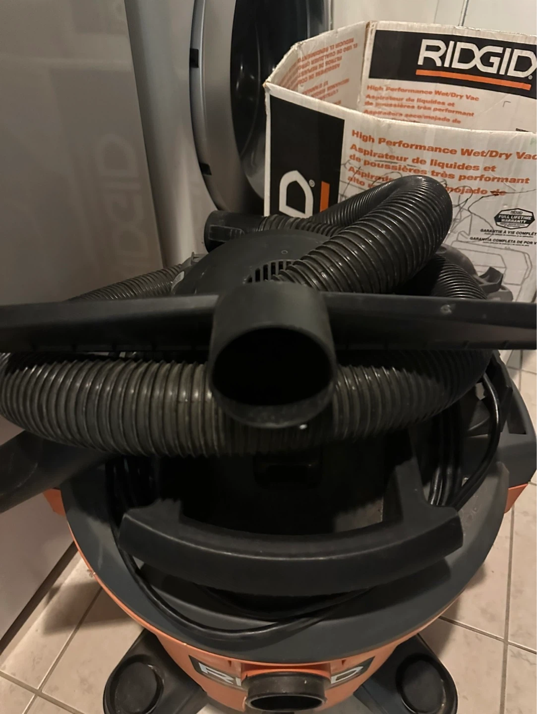 RIDGID WD1270 12-Gallon 5.0 Peak HP Wet/Dry Vac - photo 3