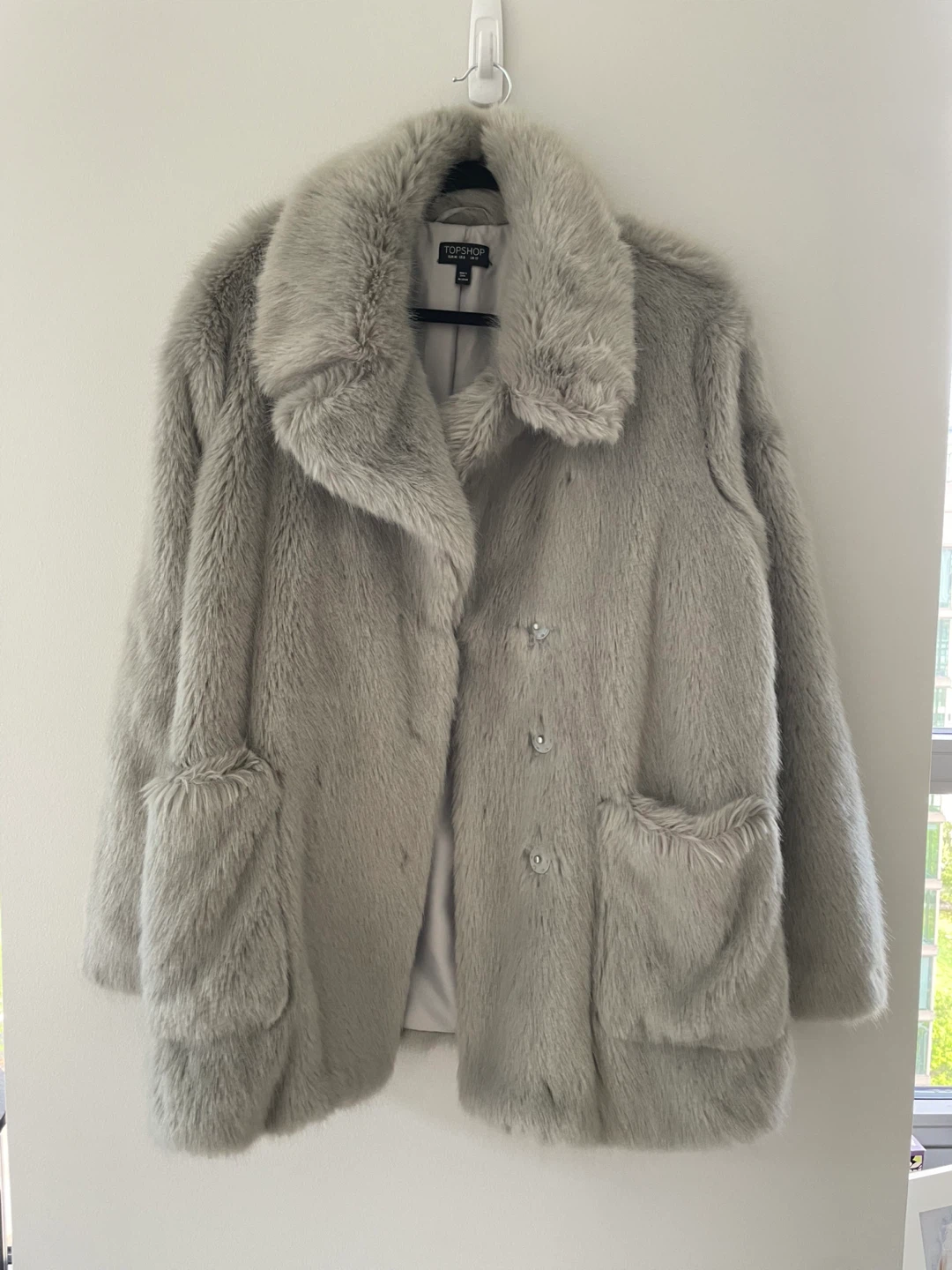 TOPSHOP Faux Fur Coat - Light Grey - US 8