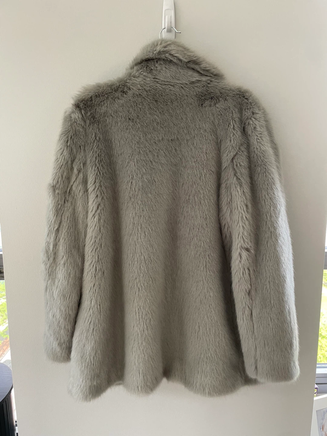 TOPSHOP Faux Fur Coat - Light Grey - US 8 - photo 3