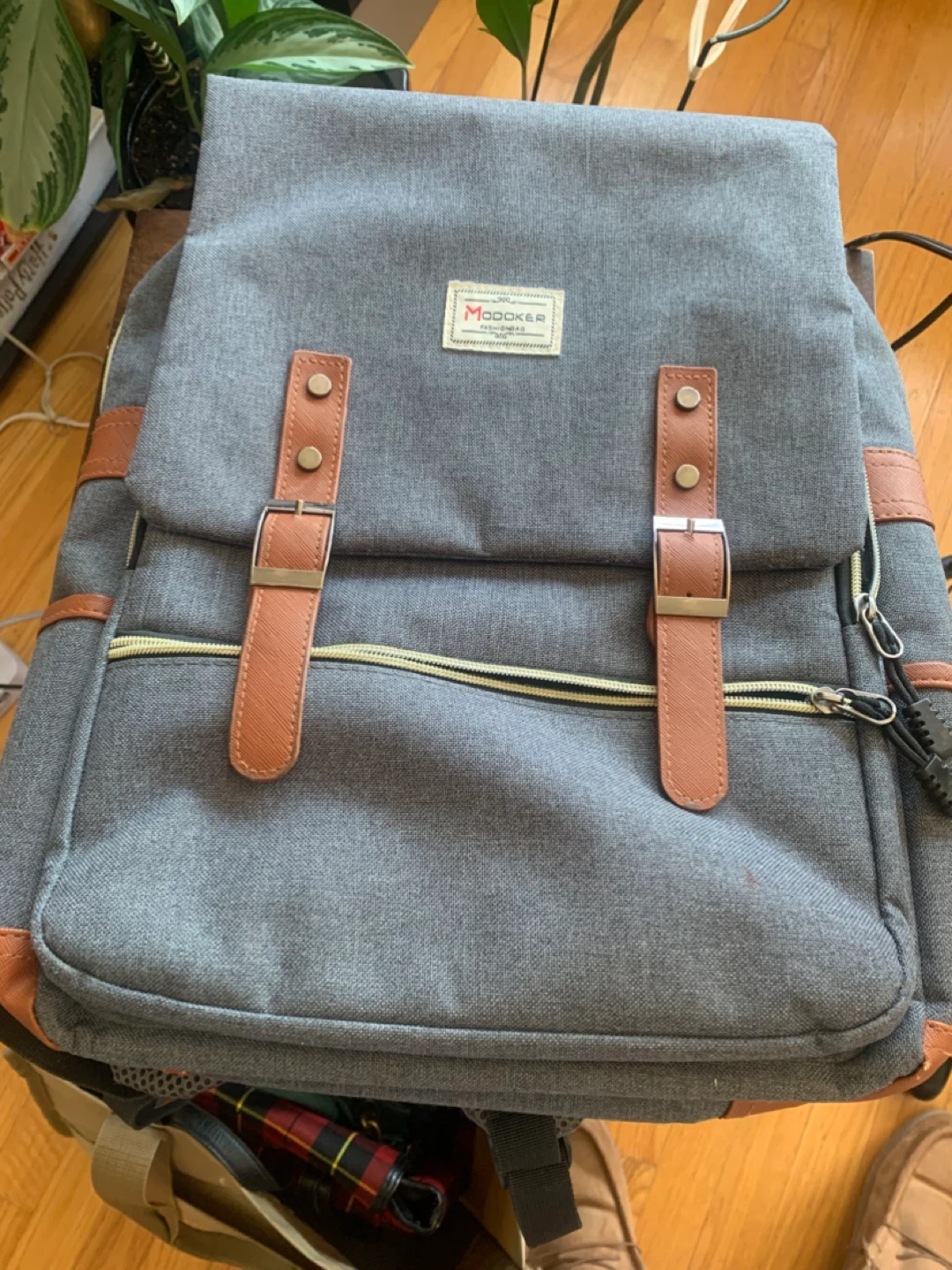 Gray Back-bag