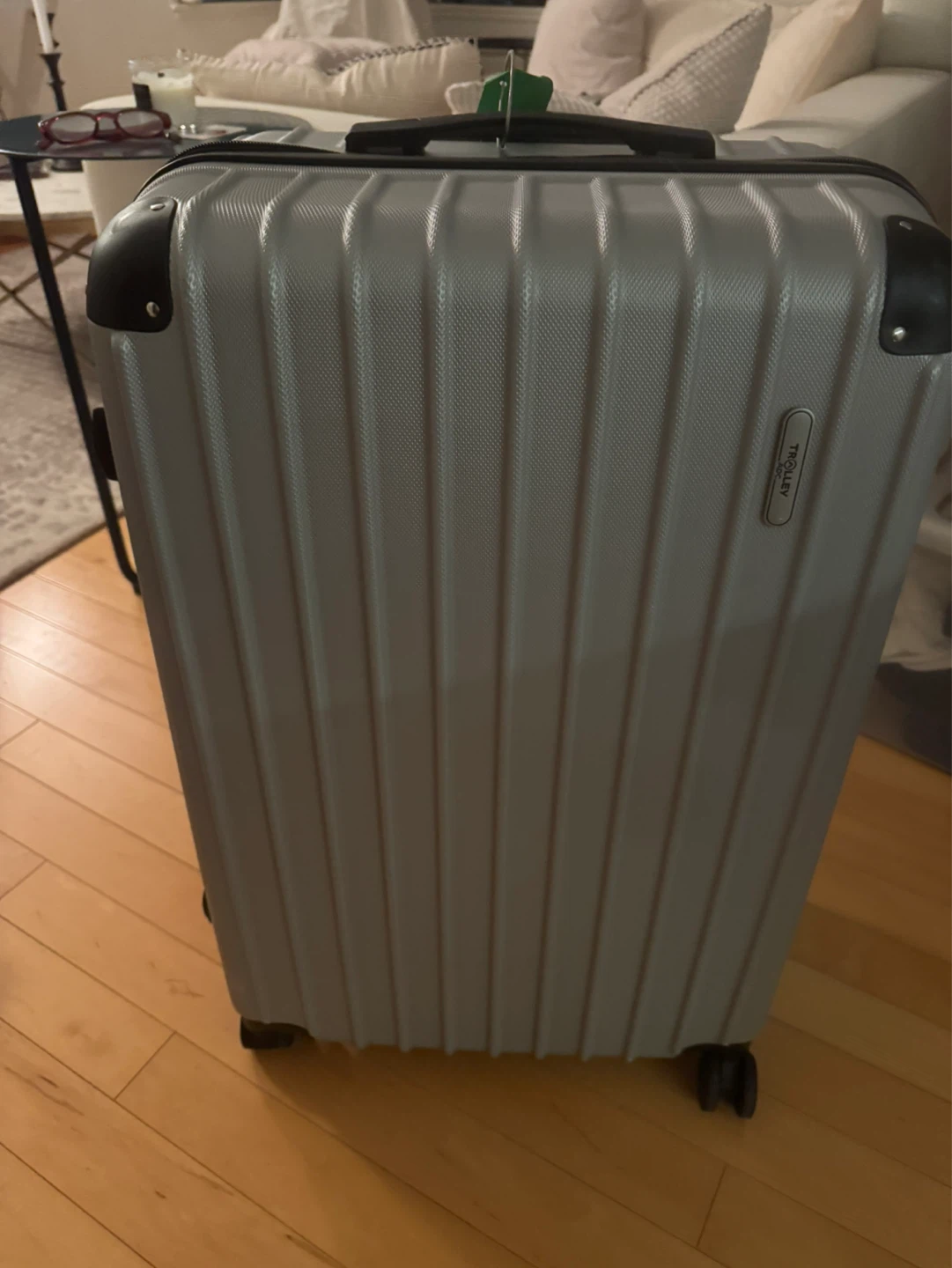 Suitcases - photo 2