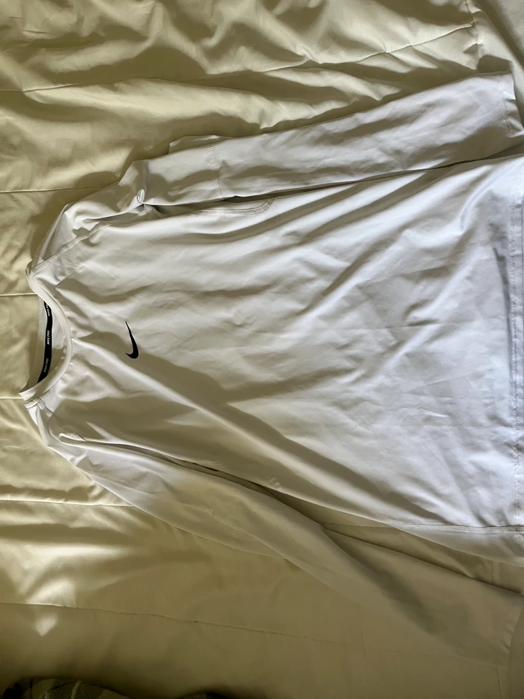 Nike pro compression shirt size small