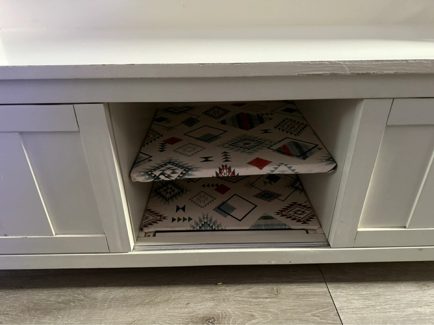 White Storage Bench with Cabinet Doors - photo 2