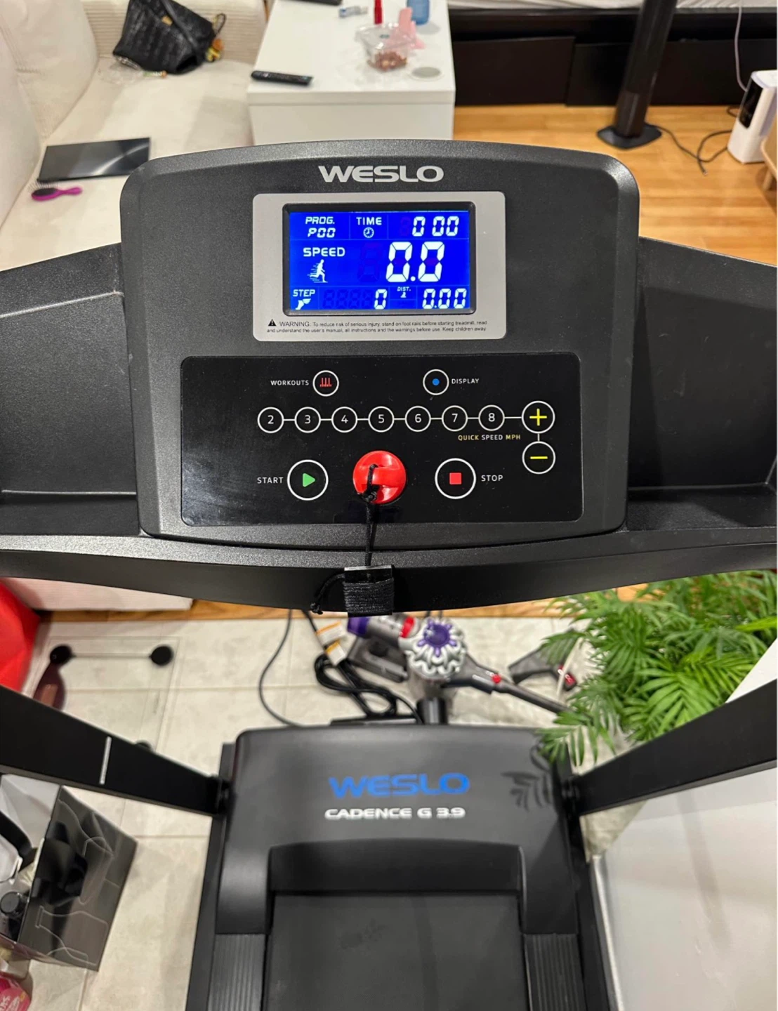 Weslo Cadence G 3.9 Treadmill - photo 2