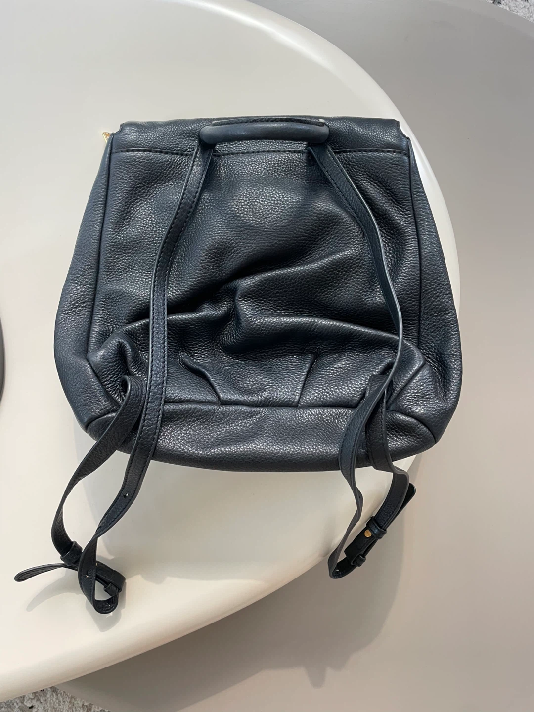 Marc Jacobs Black Leather Backpack - photo 2