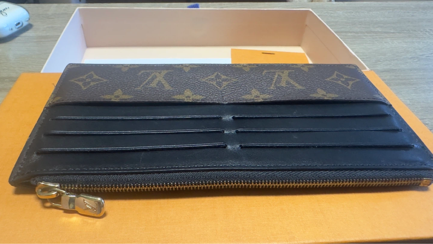 Louis Vuitton Monogram Card Holder Wallet - photo 4