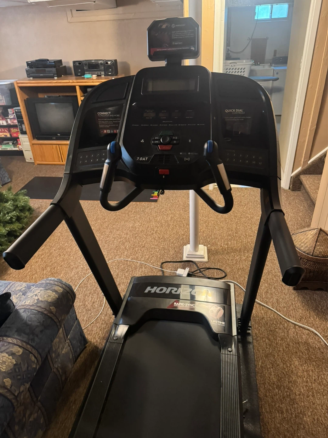 Horizon 7.0 AT Treadmill - photo 3