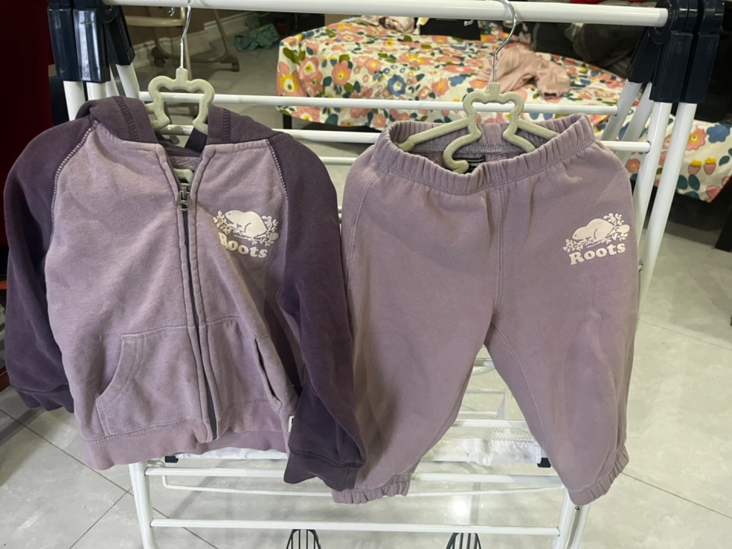 Roots Kids 3T Purple & Old Navy 2T Pink Hoodie Sweatpants Sets