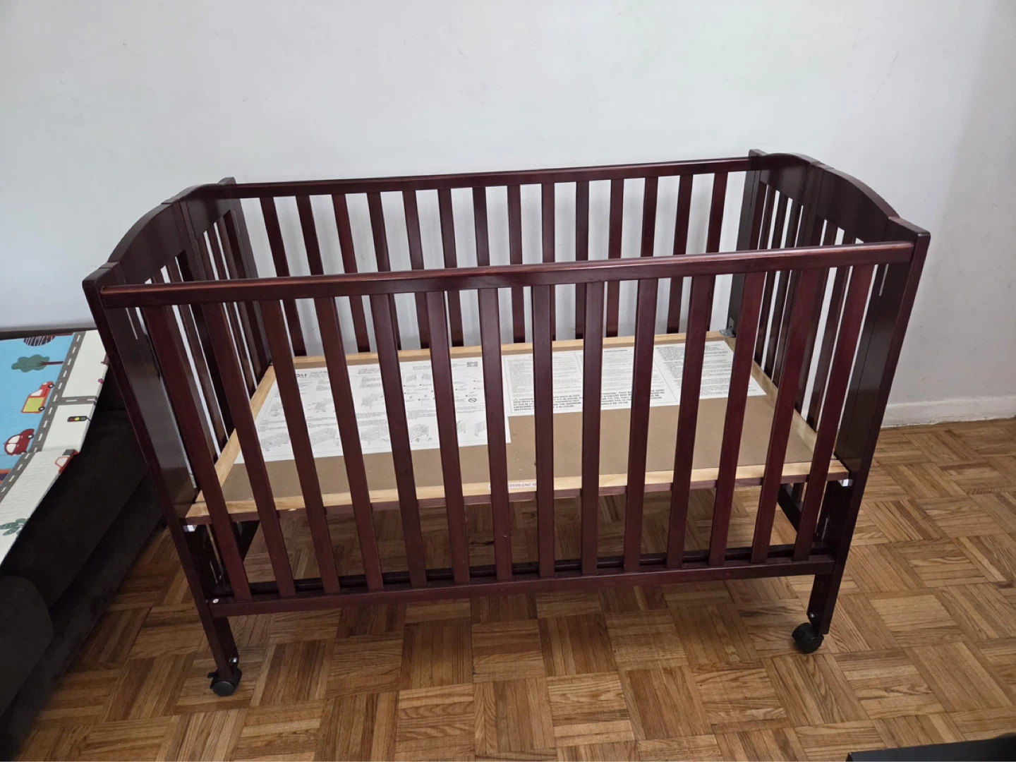 Wooden Crib with Wheels - photo 5