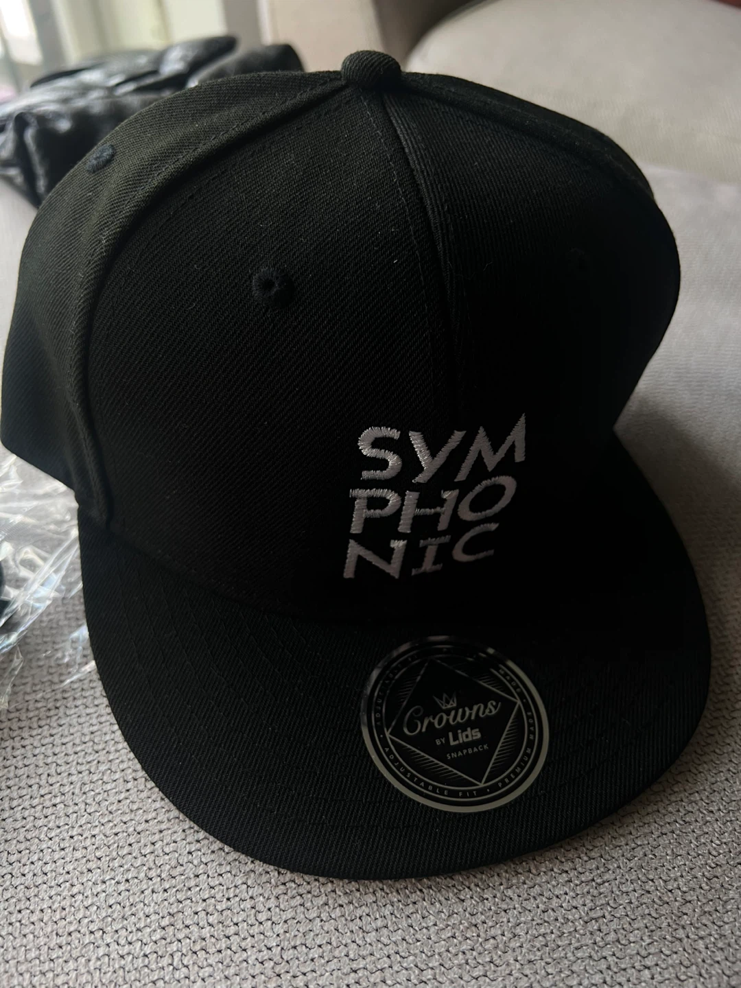 Symphonic Snapback Hat with Sunglasses - photo 3