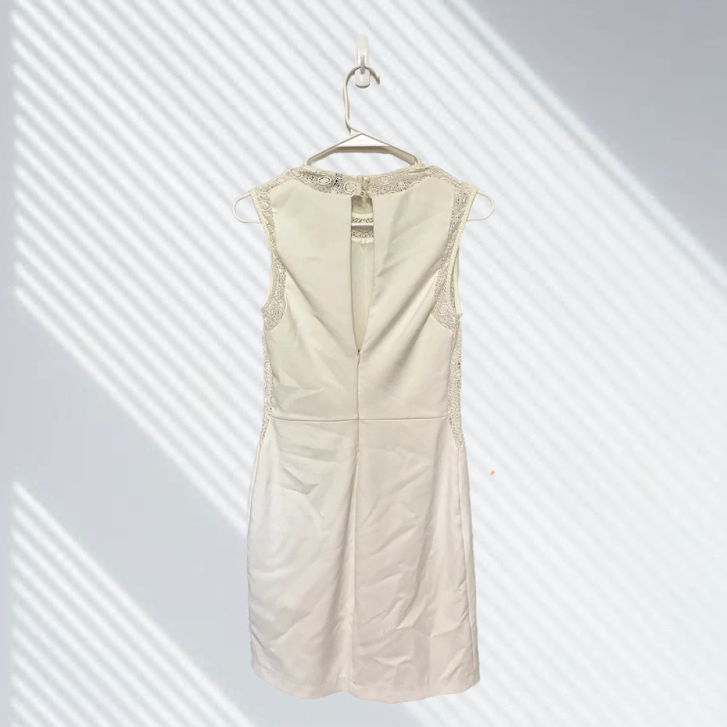 Sleevless Cream Lace Trim Dress - photo 4
