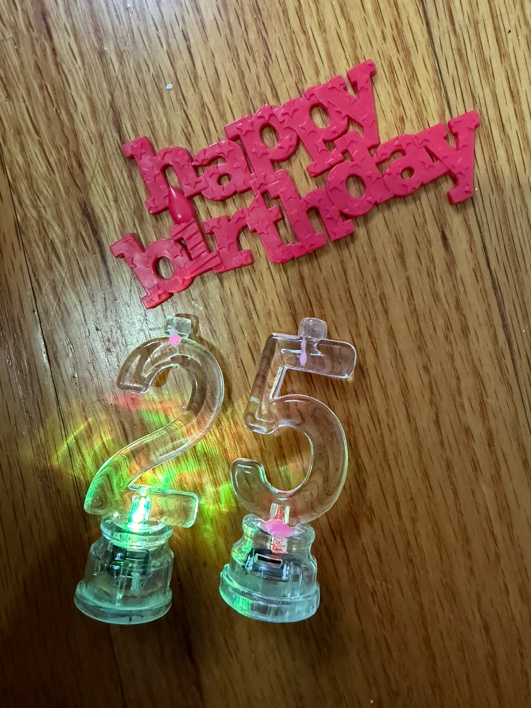 Light-Up Number Candles '25' with "Happy Birthday" Topper