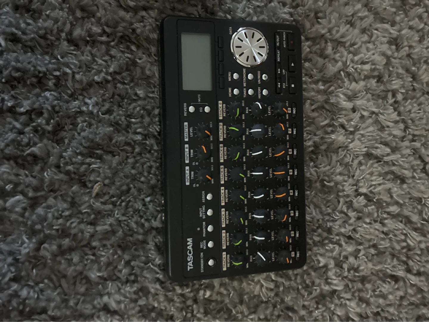 TASCAM DP-008 Digital Portastudio