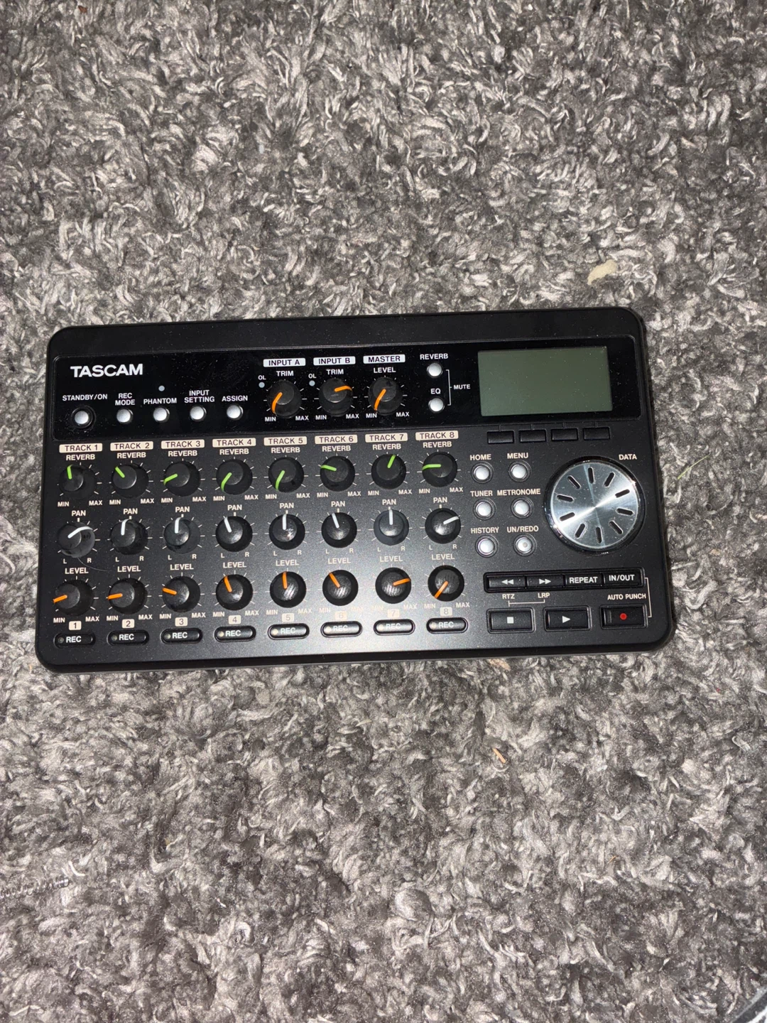 TASCAM DP-008 Digital Portastudio - photo 2