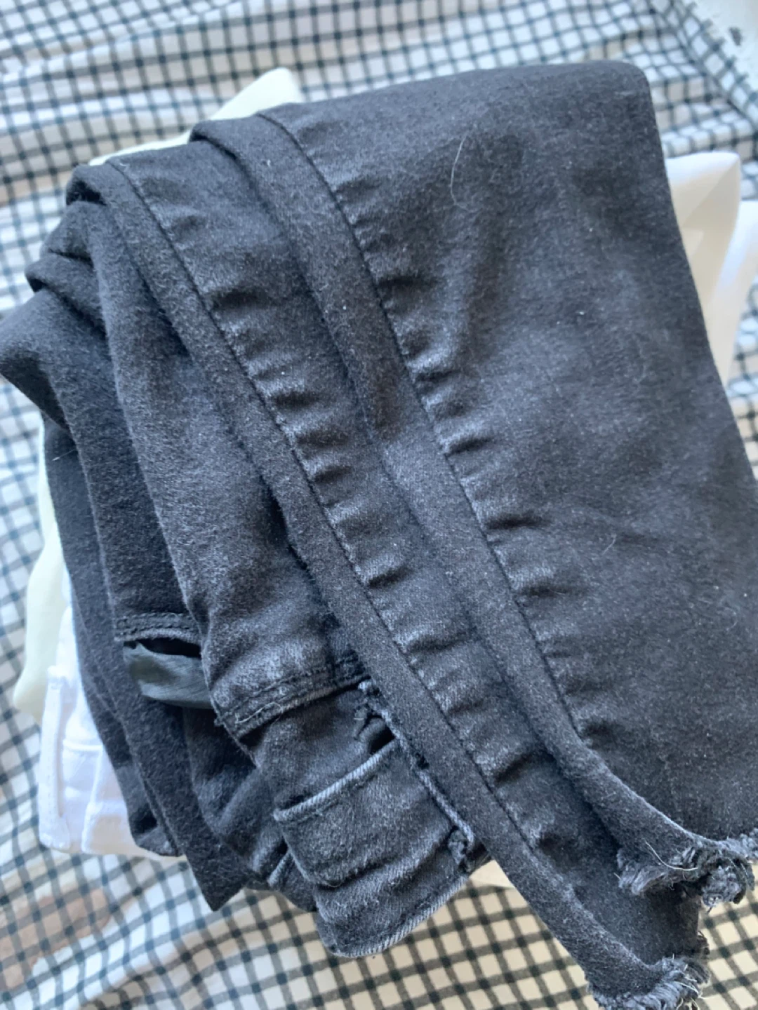 Bundle of Women's Jeans - photo 2