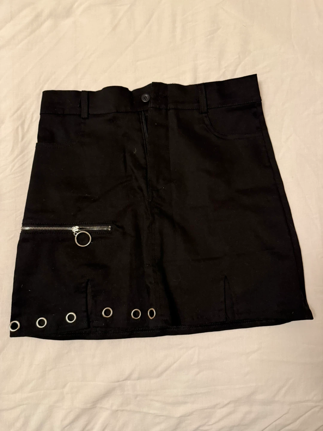 Black skirt w metal zips kpop kfashion style