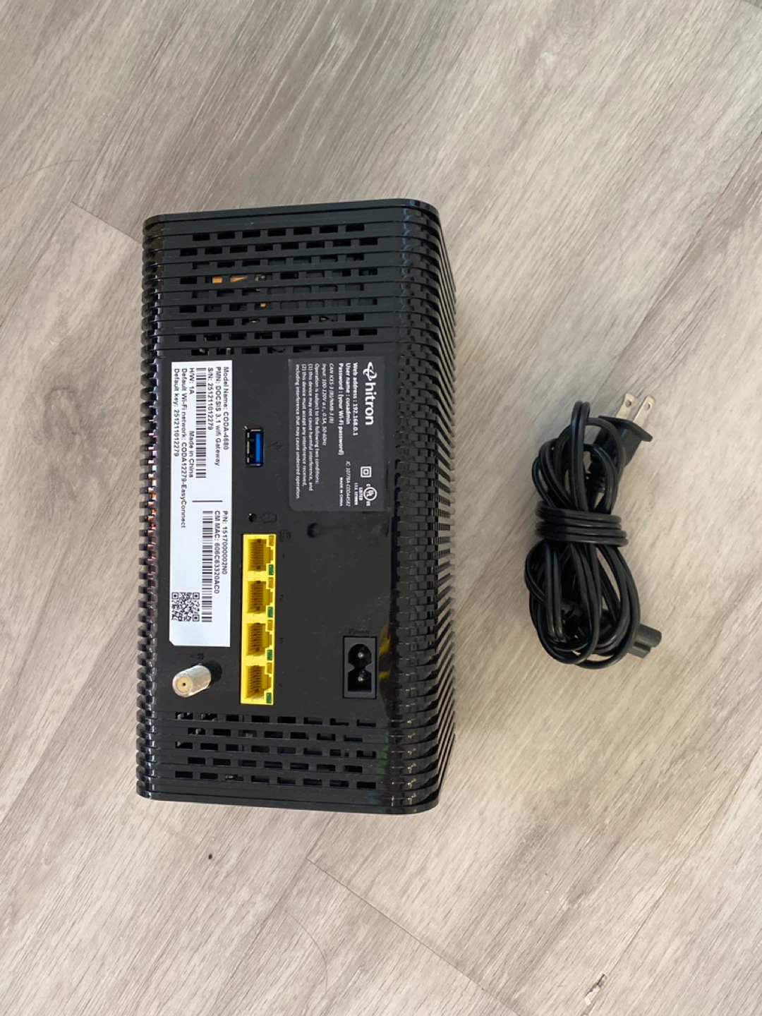 Hitron CODA 4680 Cable Modem Router with Wifi - photo 2