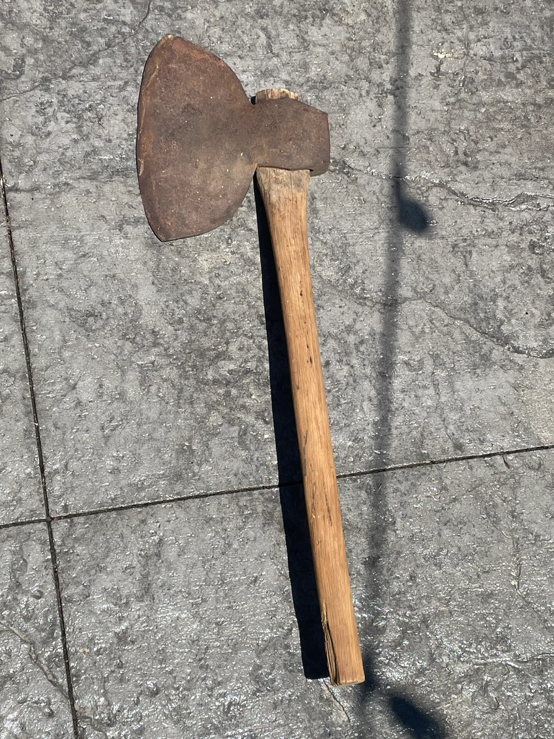 Vintage Axe - photo 2