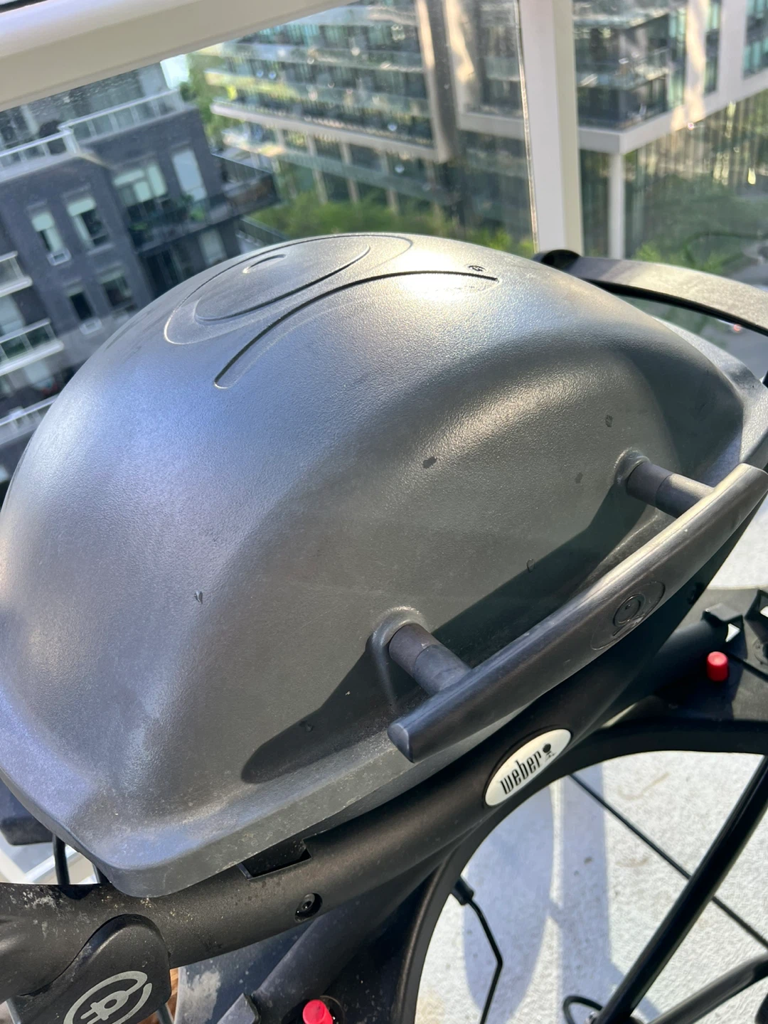 Weber Q1400 Portable BBQ Grill - photo 2