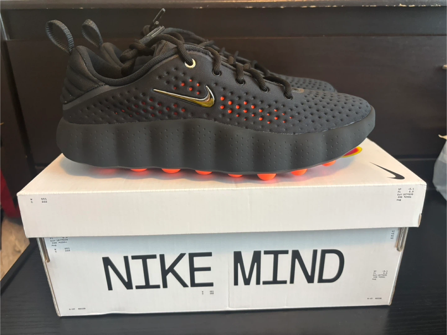 Nike Mind 002 size 9.5 Men’s/11 Women’s - photo 4