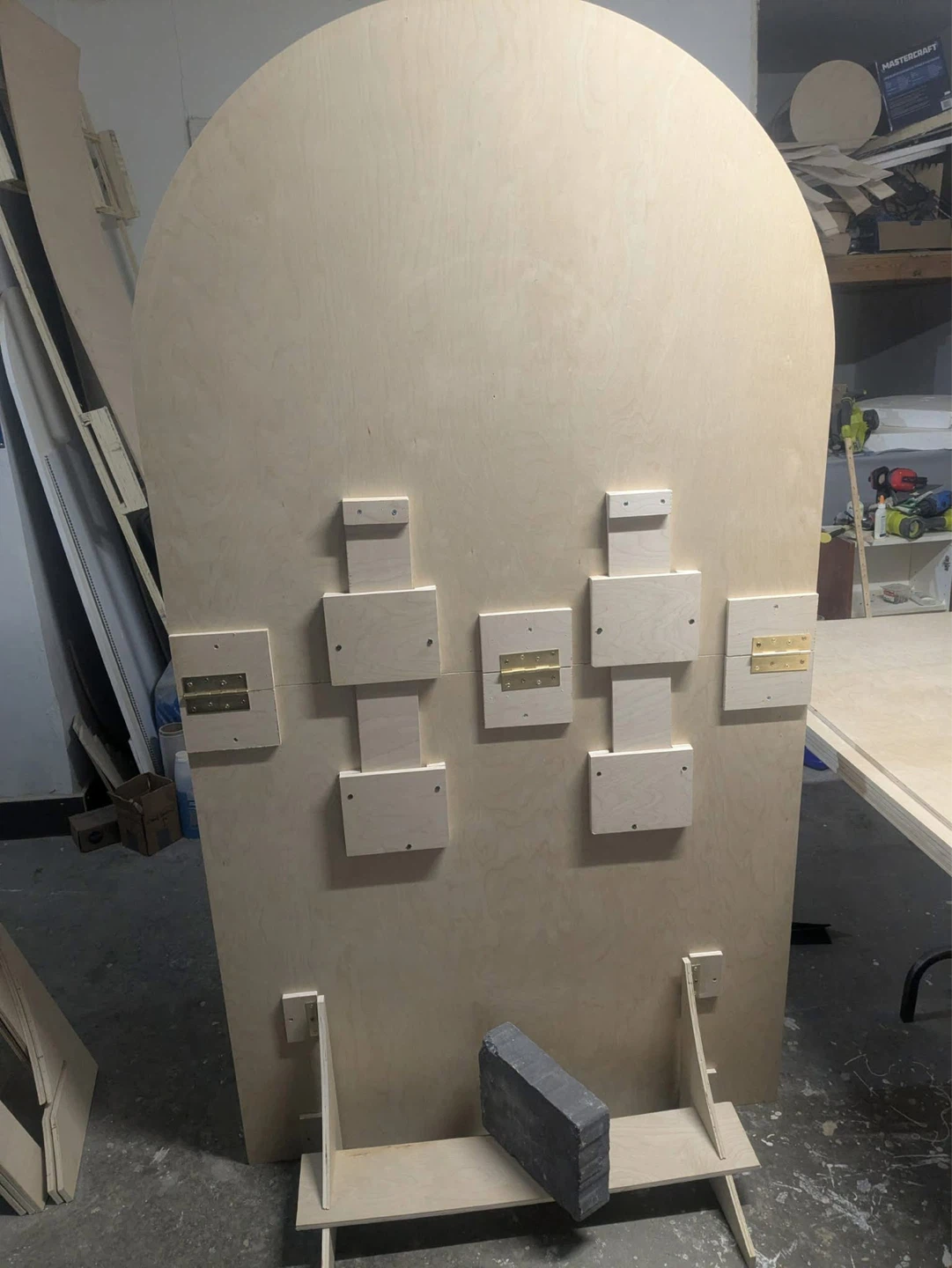 Foldable 6.5FT arch stand (used once )