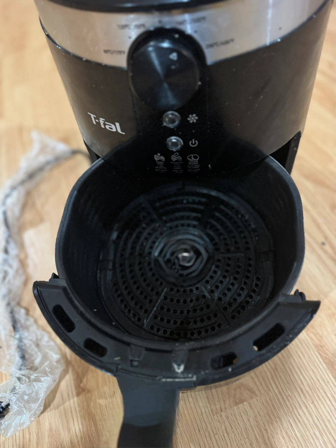 T-fal Air Fryer - photo 3