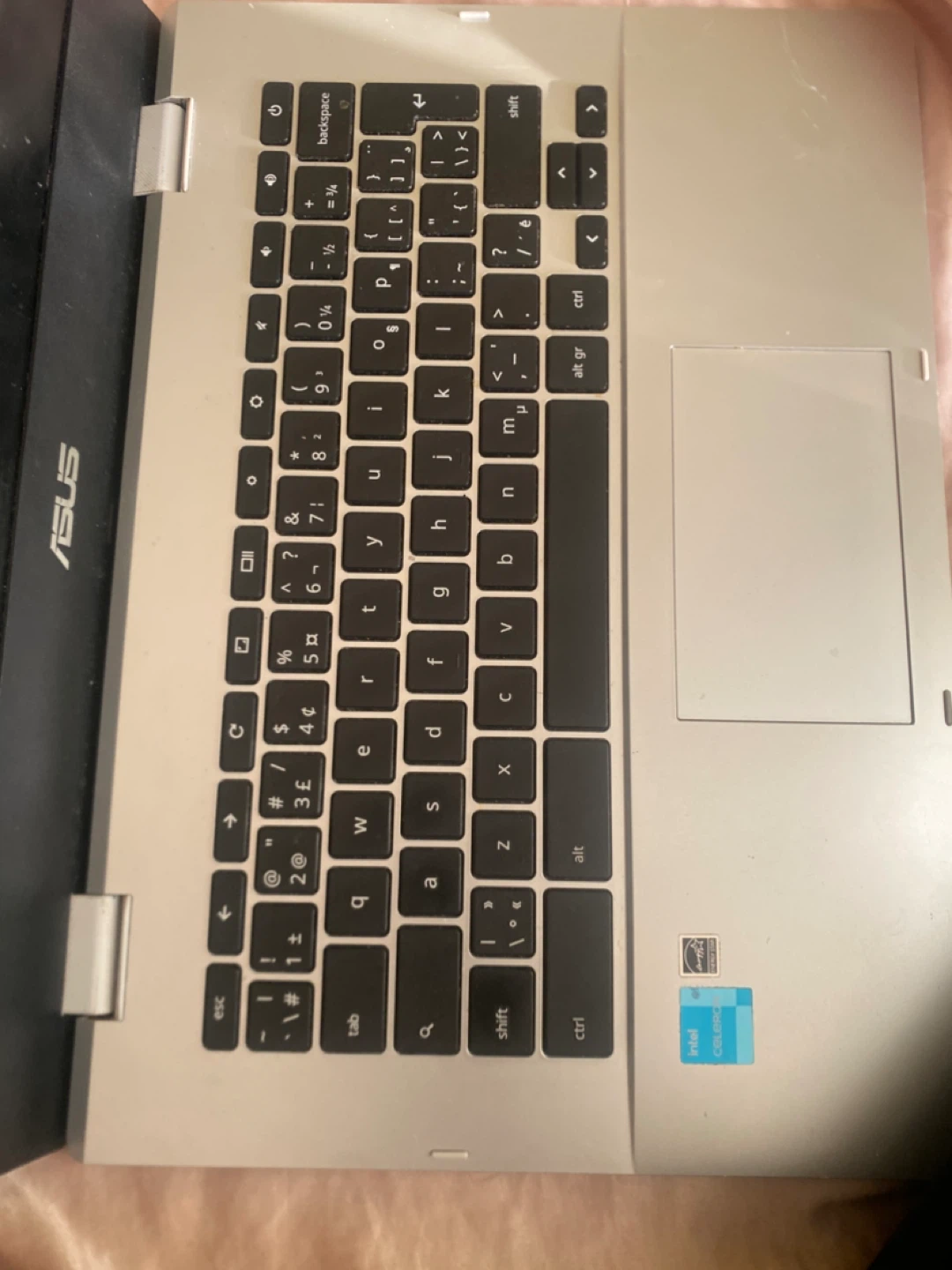 ASUS Chromebook Laptop - photo 3