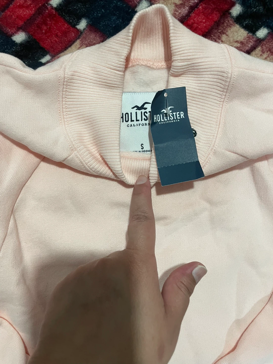 Hollister Pink Mock Neck Sweatshirt - photo 3
