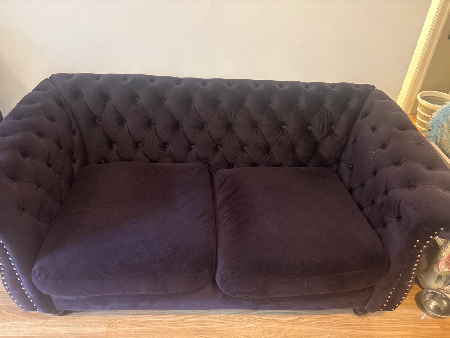 FREE Tufted Chesterfield Sofa