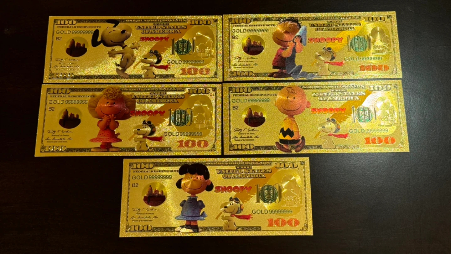 5 Pack Snoopy Gold Foil $100 Bills