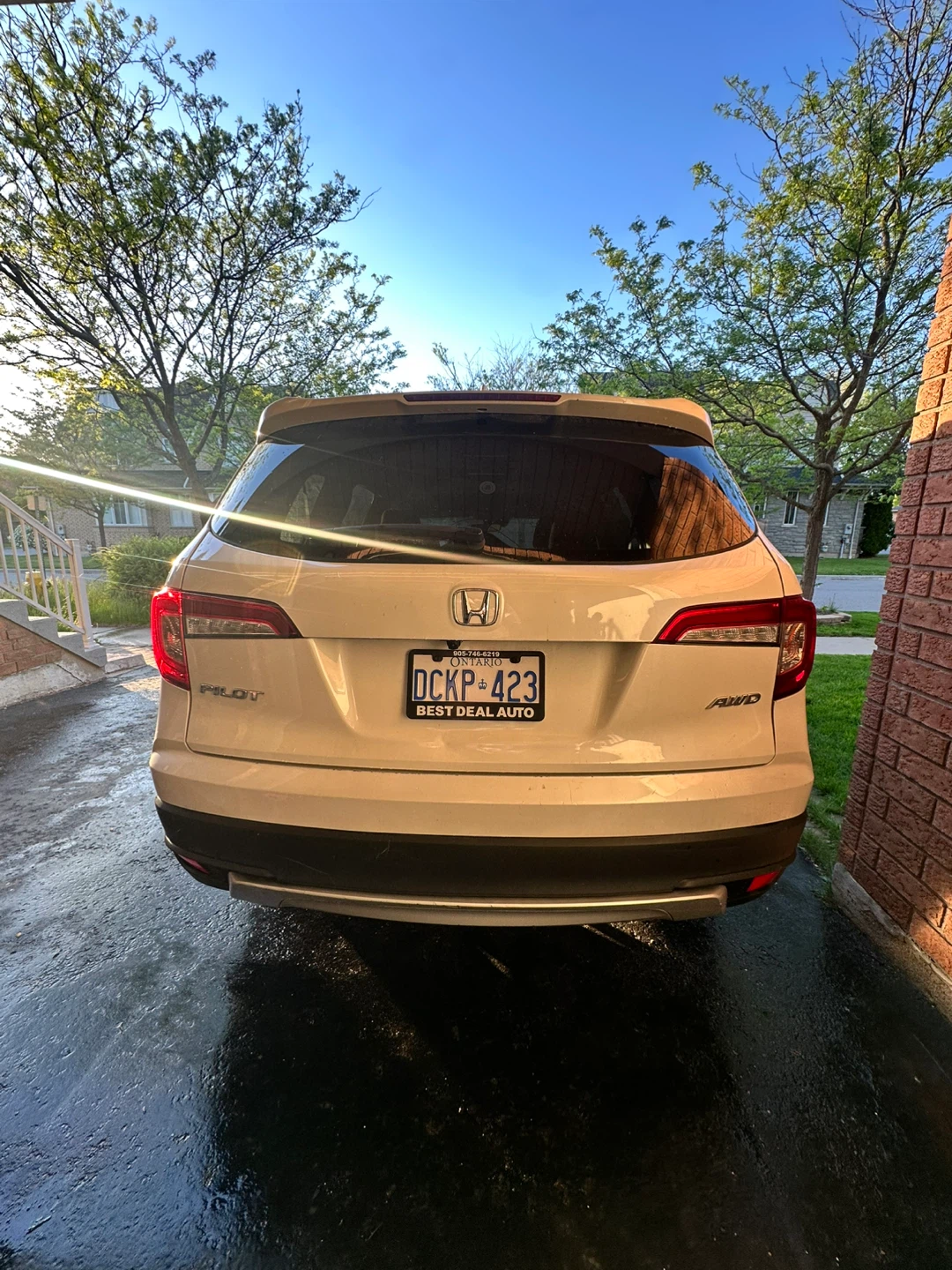 White Honda Pilot SUV - photo 4