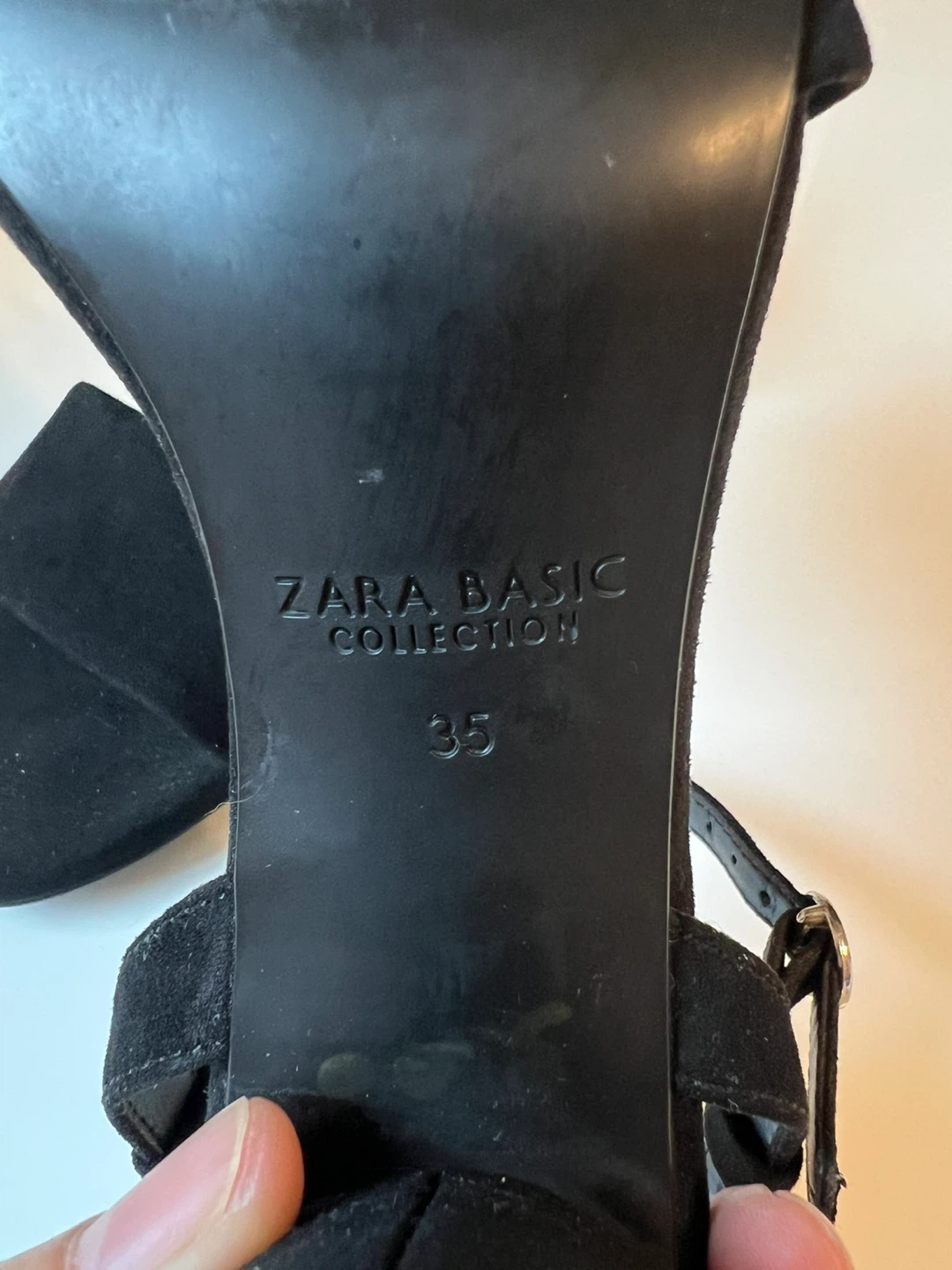 Zara Basic Black Suede Block Heels - Size 35 - photo 4