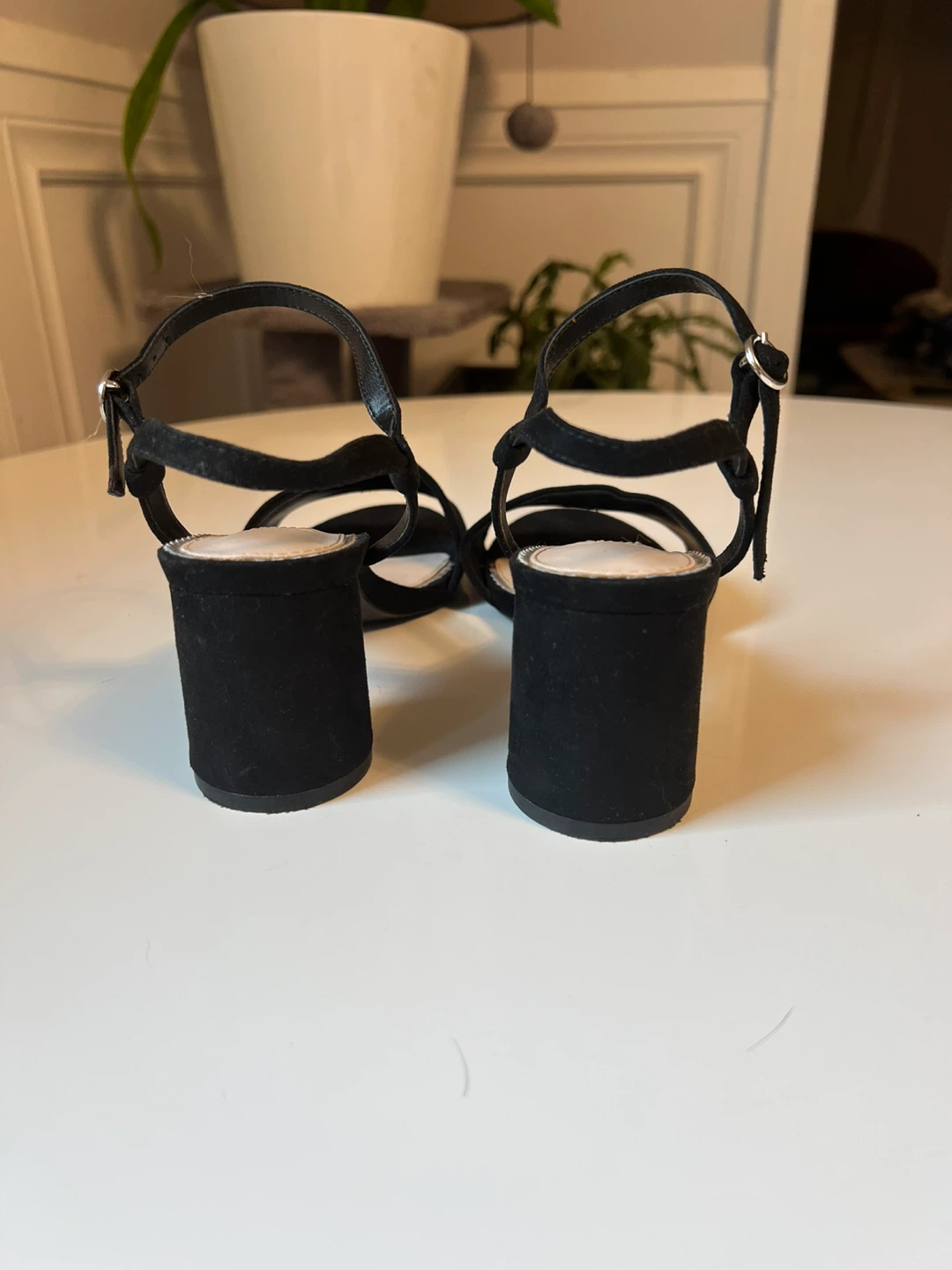 Zara Basic Black Suede Block Heels - Size 35 - photo 3