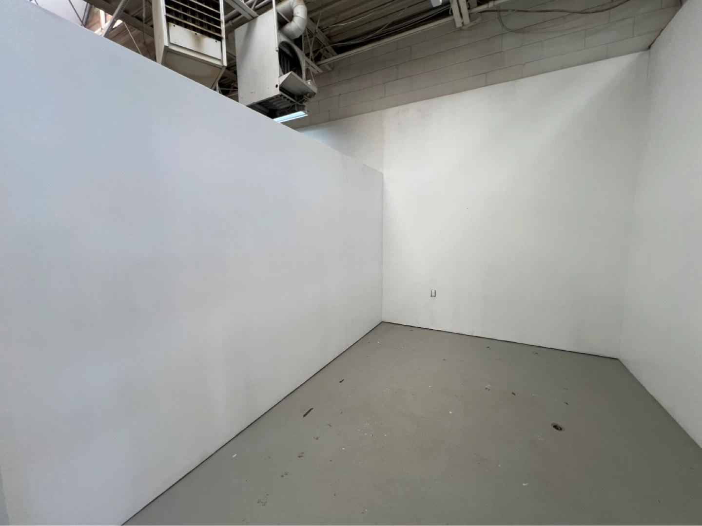 ART STUDIOS AVAILABLE in The Junction - photo 2