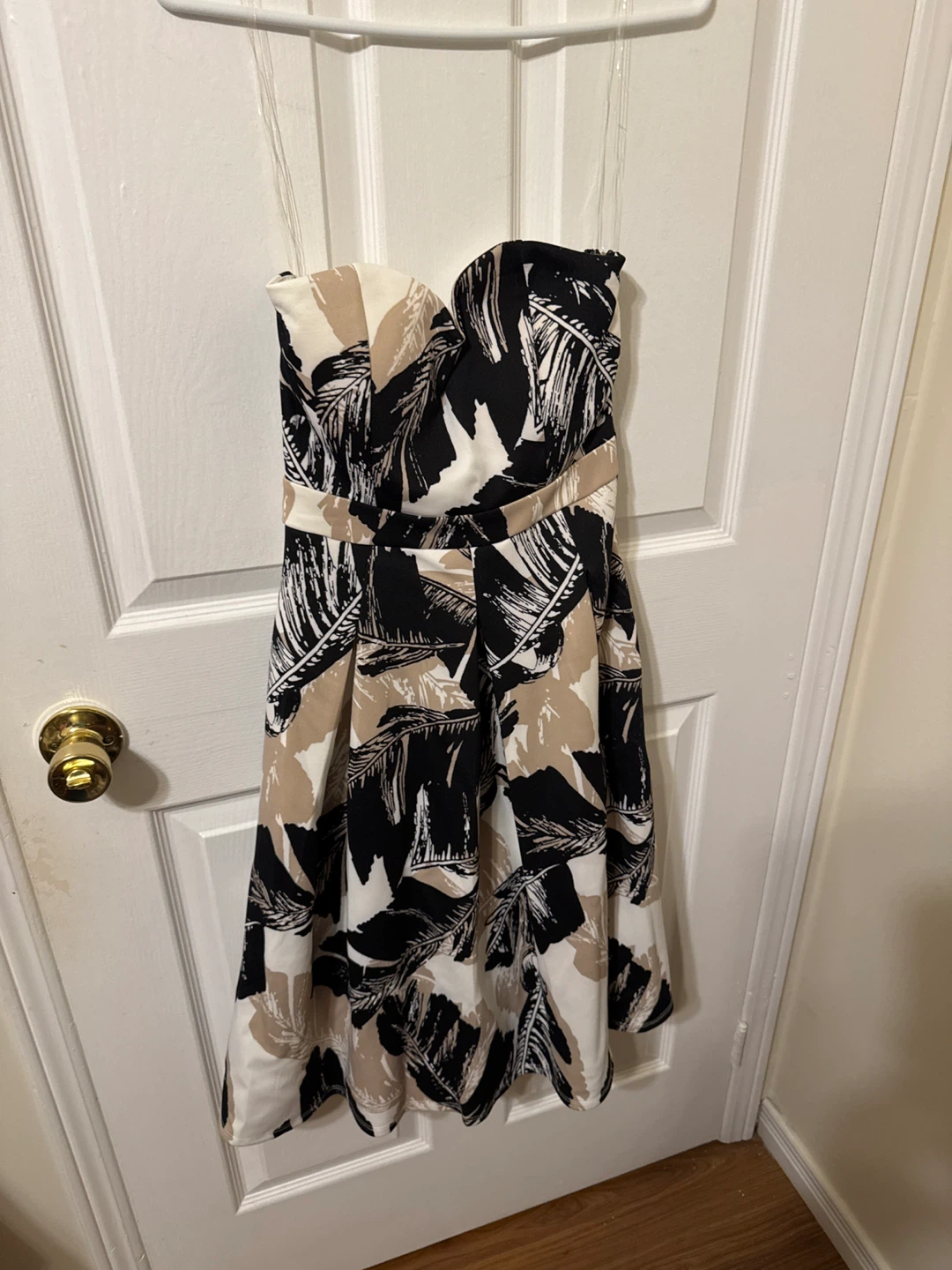 White House Black Market Strapless Dress