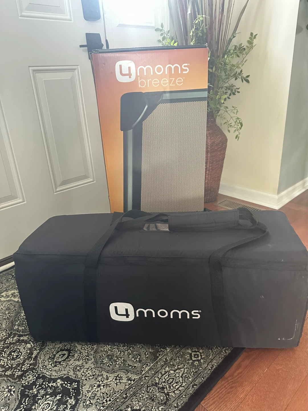 4moms Breeze Playard