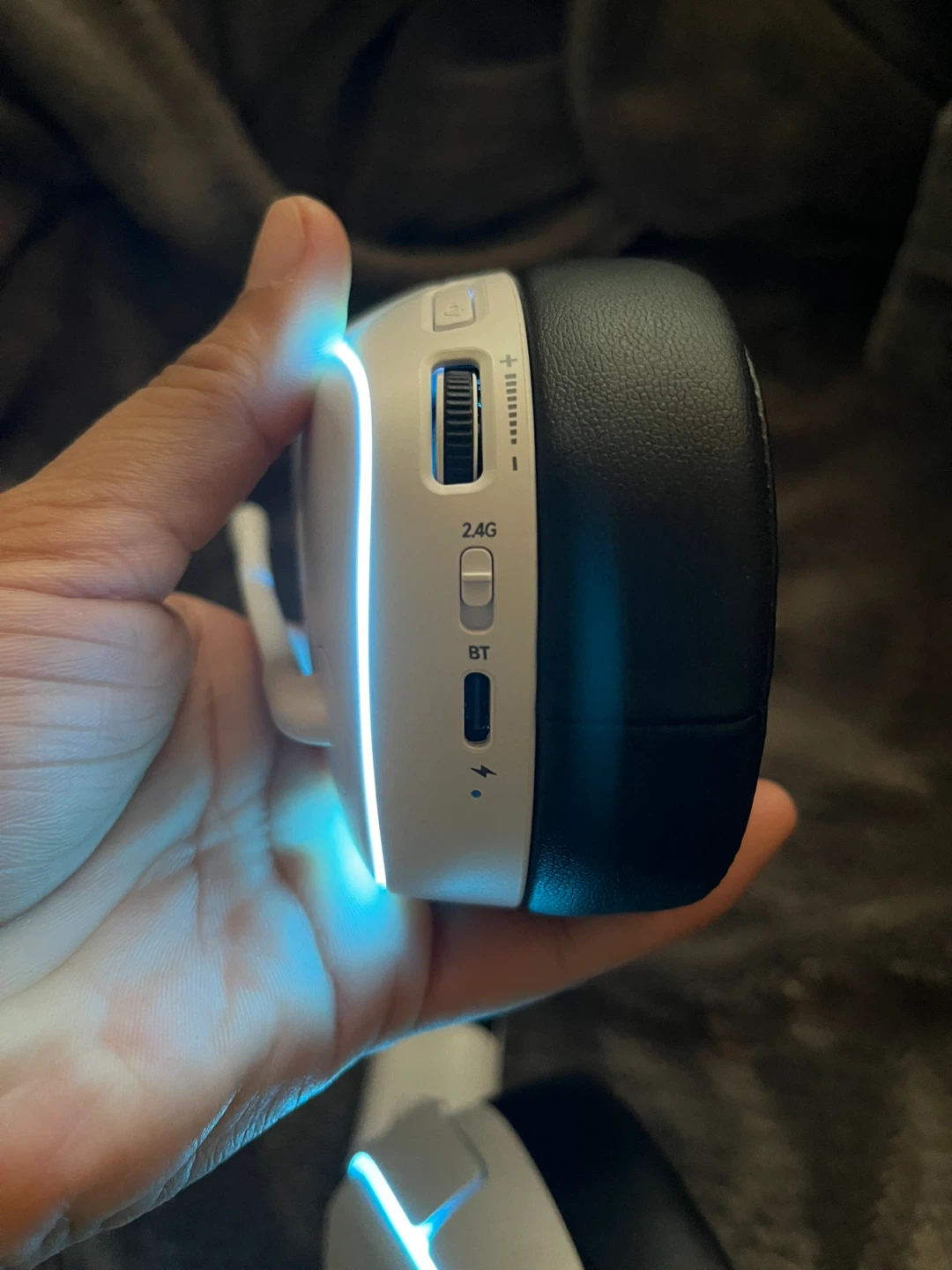 2.4GHz Wireless Gaming Headset - photo 2