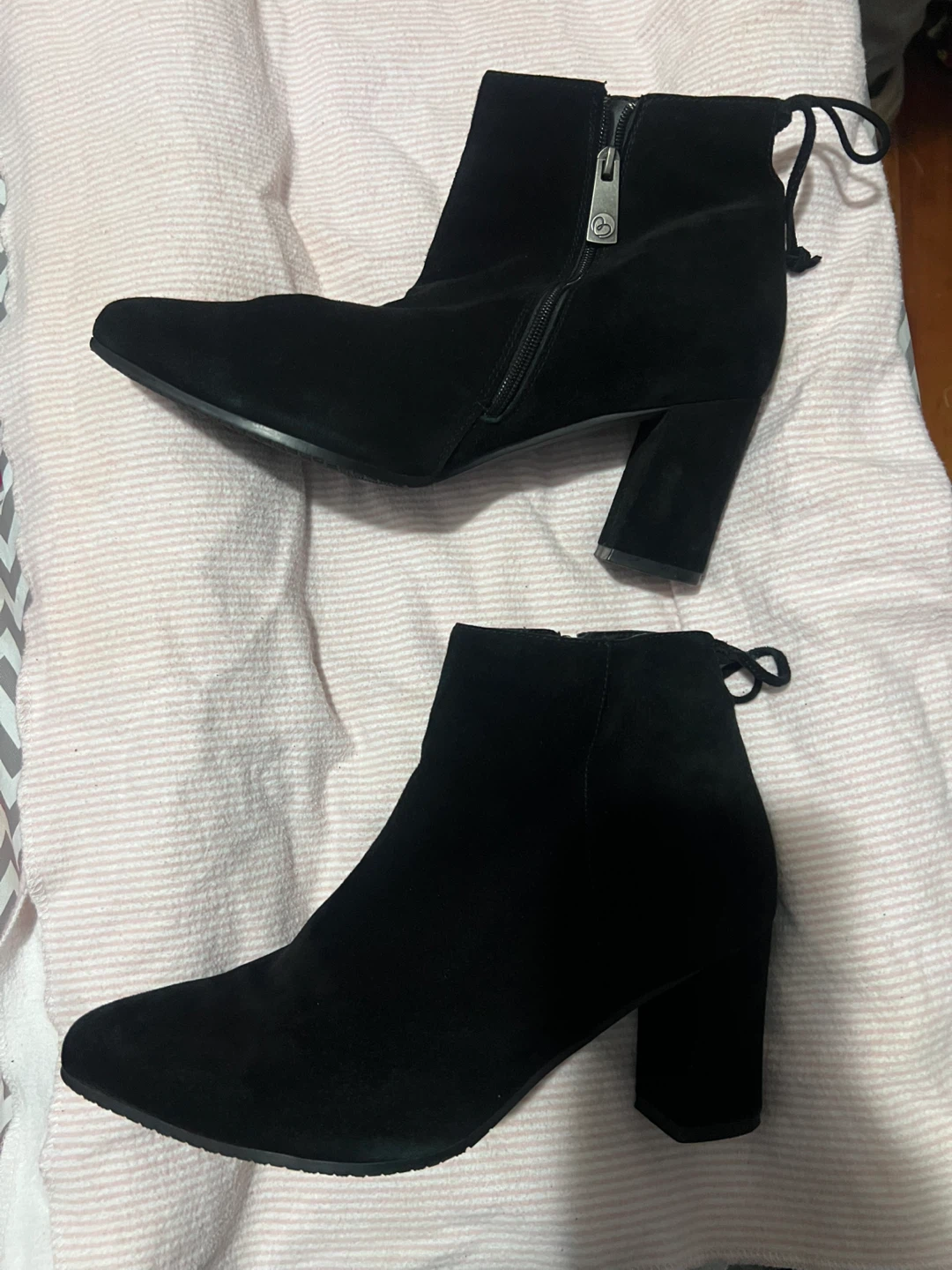 Black Suede Ankle Boots - photo 2