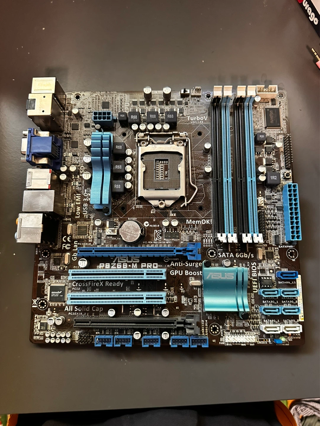 ASUS P8Z68-M PRO Motherboard