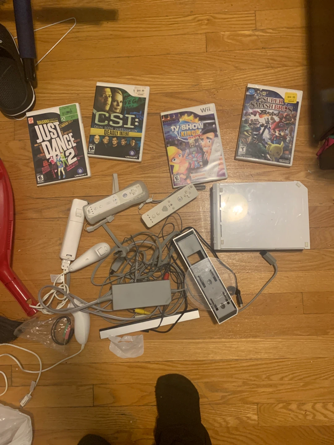 Nintendo Wii Console with Games and Accessories