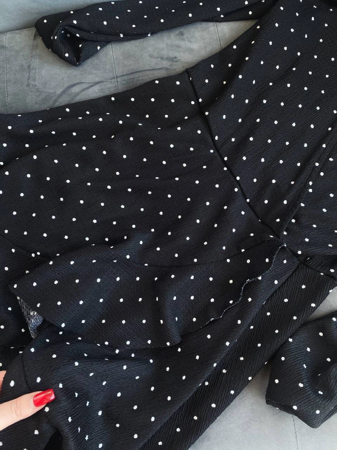 Black and White Polka Dot Wrap Dress, size L - photo 4