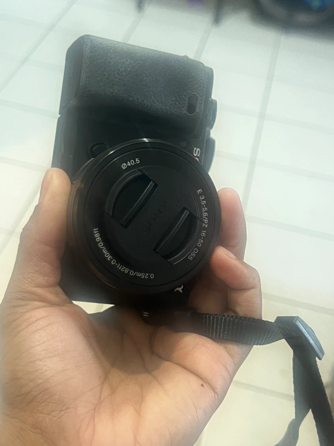 Sony Alpha a6000 Mirrorless Camera with 16-50mm Lens - photo 2