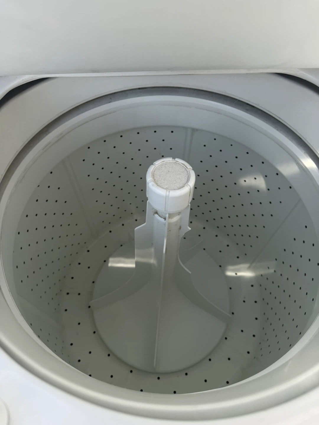 White Stackable Washer and Dryer - photo 5