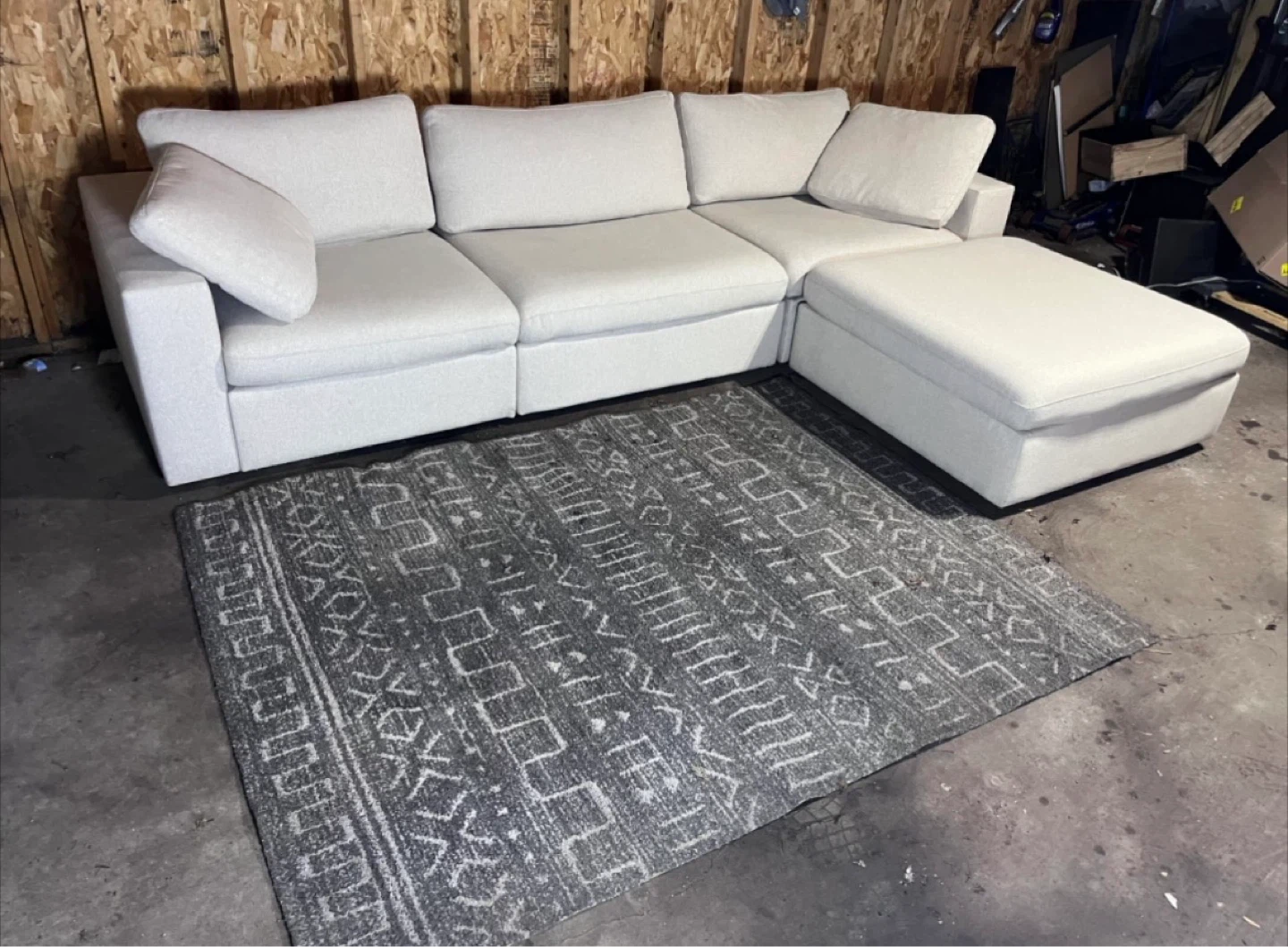 Light Grey Sectional Sofa with Ottoman - photo 2
