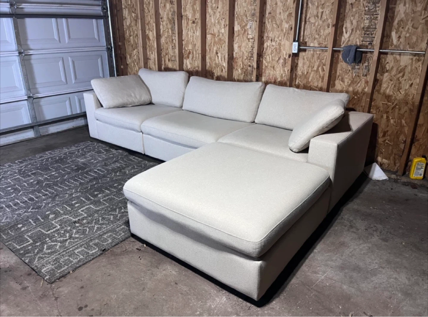 Light Grey Sectional Sofa with Ottoman - photo 5