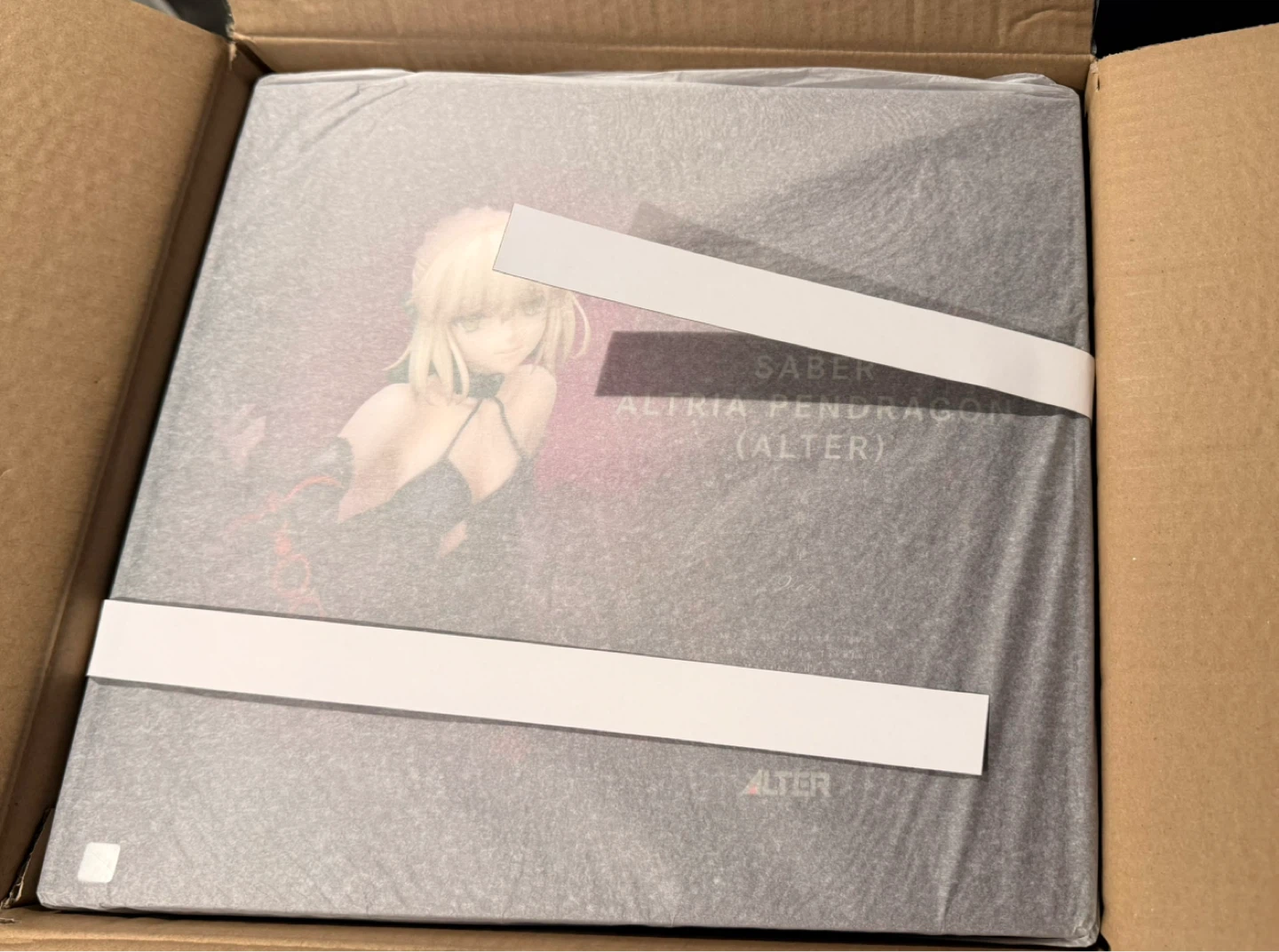 Saber/Altria Pendragon [Alter] Star of Twilight Ver. Figure