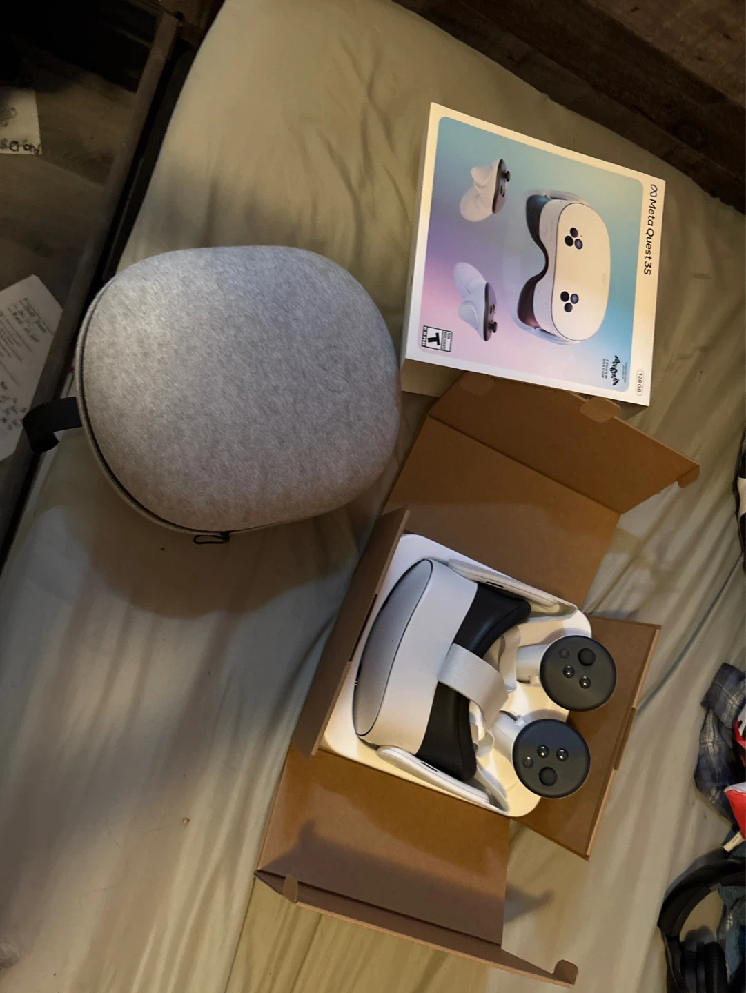 Meta Quest 3S VR Headset