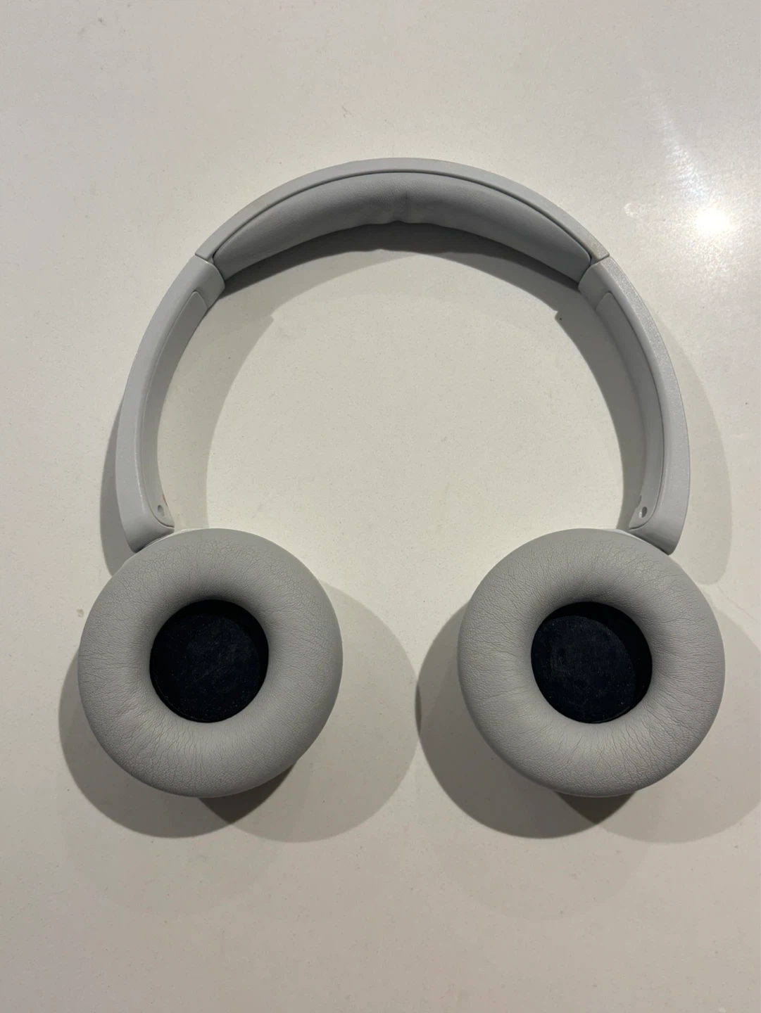 Sony WH-CH520 Wireless Headphones - White - photo 2